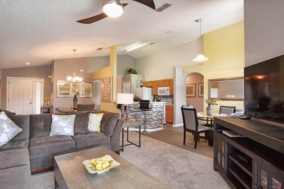 2201EM 8629 La Isla Drive - Image 5