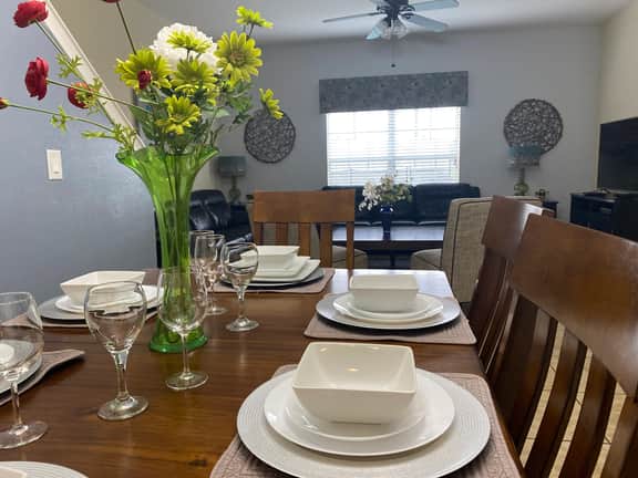 3020PP 3025 Beach Palm Avenue - Image 5