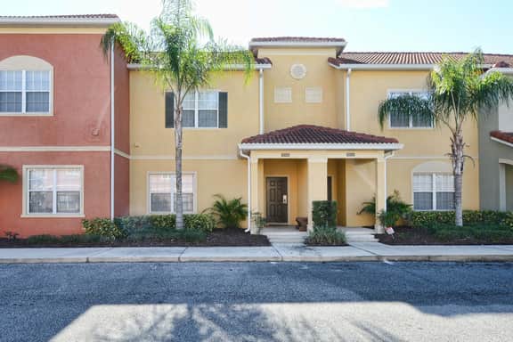 3044PP 8976 Coco Palm Road - Image 5
