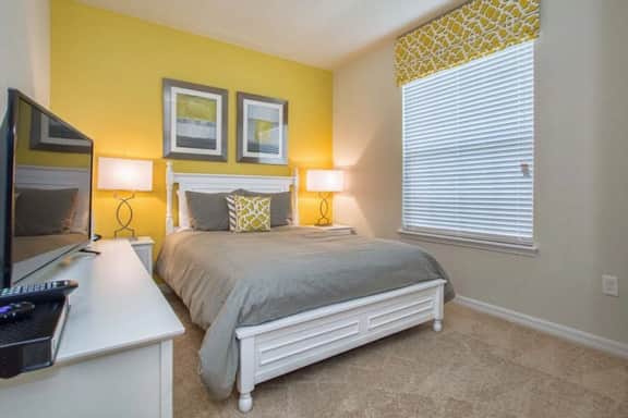 3815WW 9033 Rhodes Street - Image 4