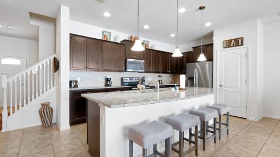 3820WW 8916 Adriatico Lane - Image 4