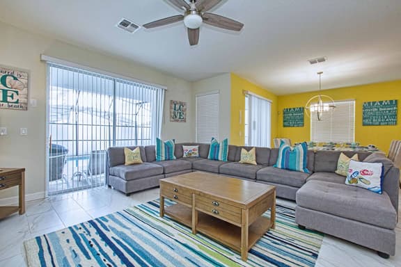 1675ST 4768 Kings Castle Circle - Image 1
